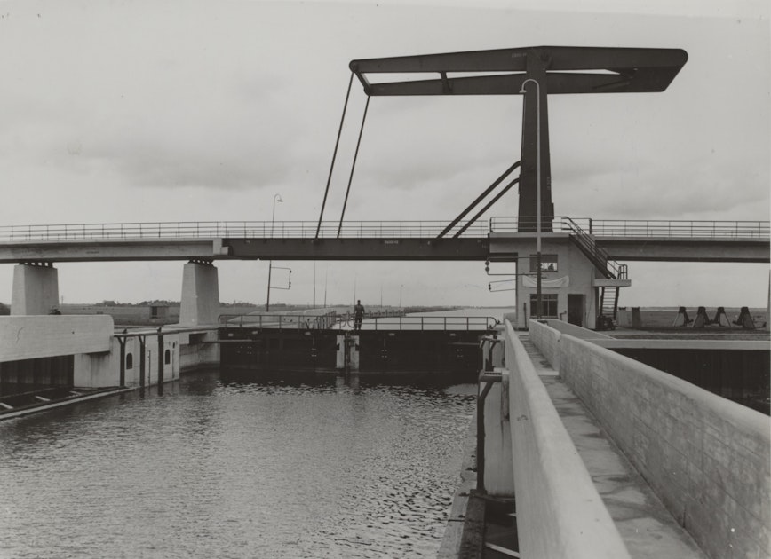Hoofdvaarweg Lemmer-Delfzijl bestaat 75 jaar