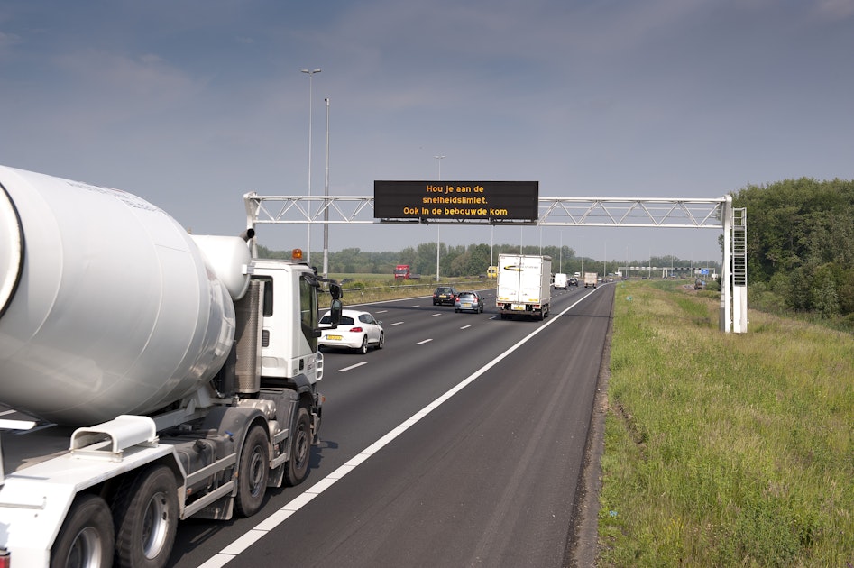 Rijkswaterstaat voert een tevredenheidsonderzoek uit onder…