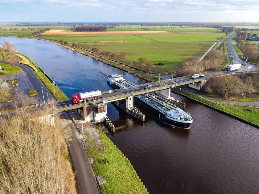 Tijdelijk meer ligplaatsen langs de vaarweg Lemmer-Delfzijl