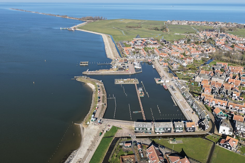 Haven van Marken bijna helemaal opgeknapt