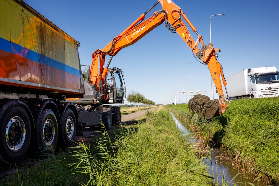 Natuurbeheer door baggeren van bermsloten