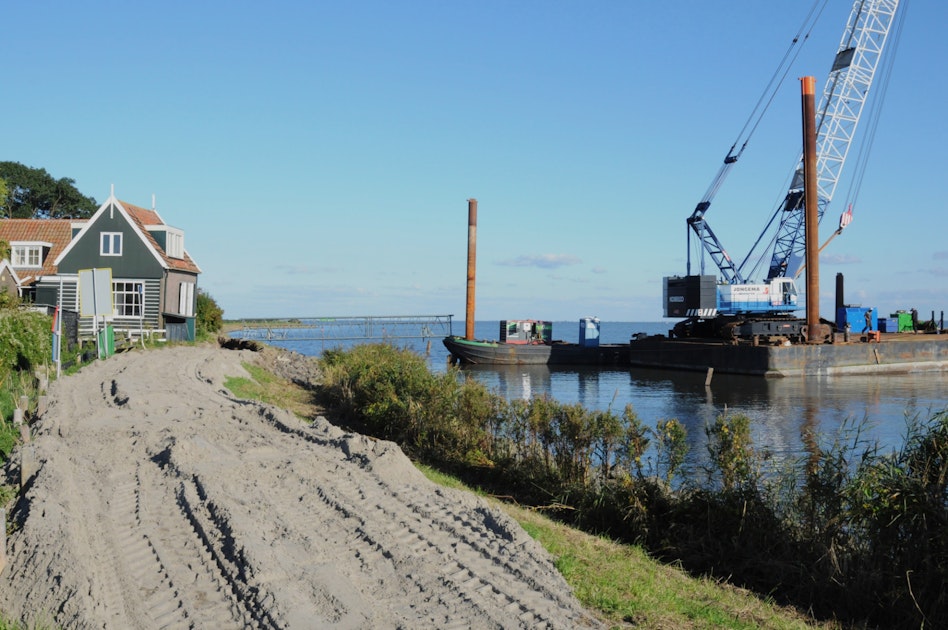 Marken: werk bij Rozewerf hervat