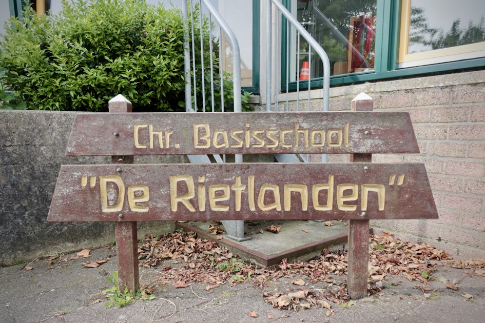 Een lesje dijkversterking op basisschool de Rietlanden