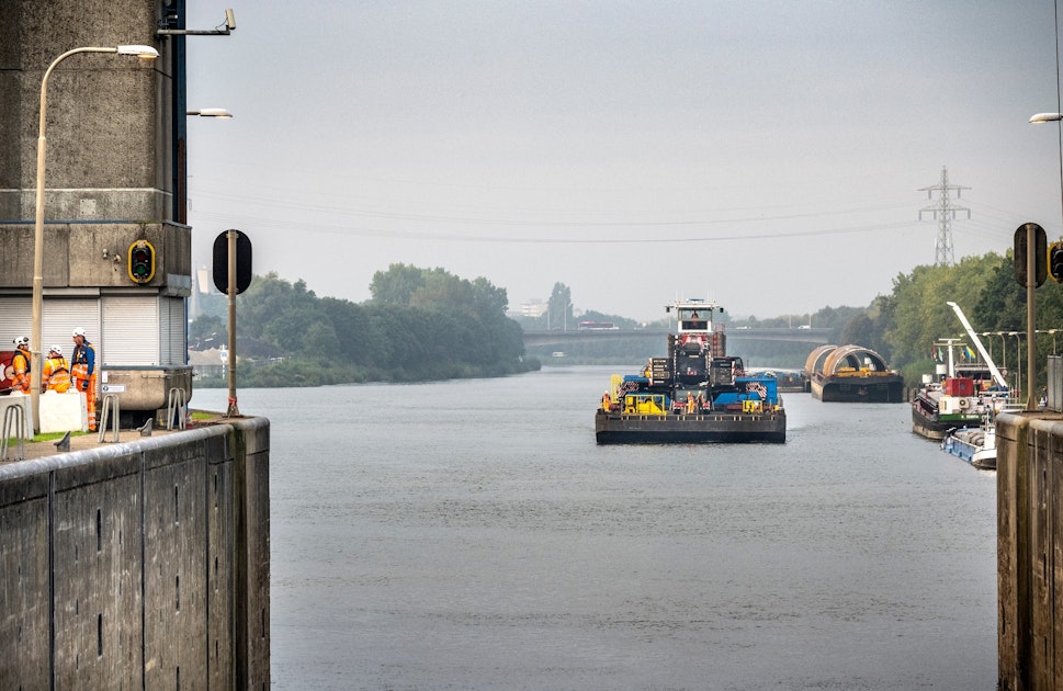 Sluis Weurt: westkolk meerdere momenten volledig dicht; 17 - 25 februari 2025
