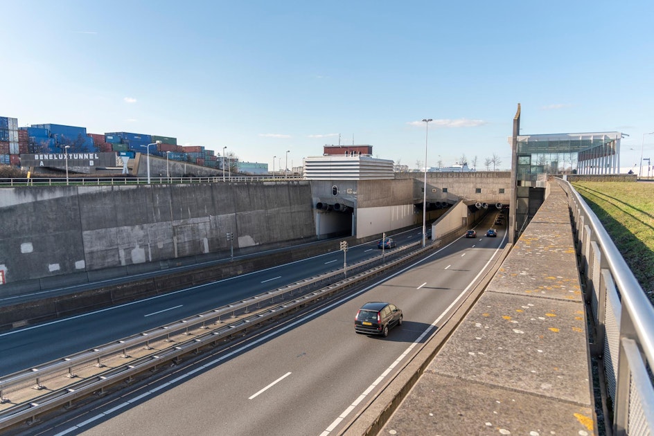 Afgelast: A15: weekendafsluiting parallelbaan tussen Charlois en Beneluxtunnel; 21 - 24 april 2023
